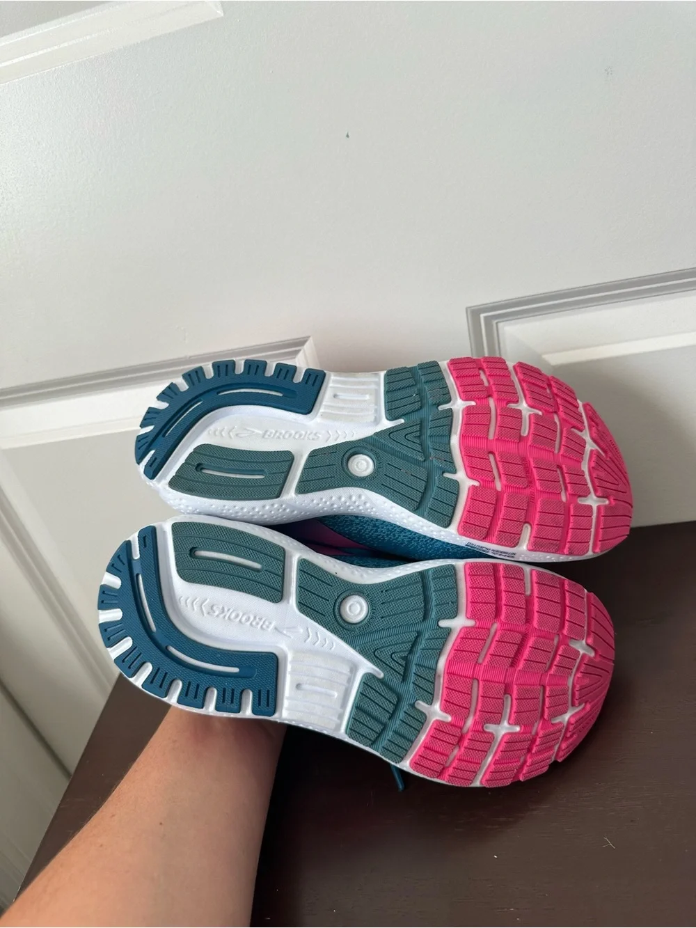 Brooks Women's Ghost 16 GTX Running Shoes Moroccan Blue/ Pink Size 8